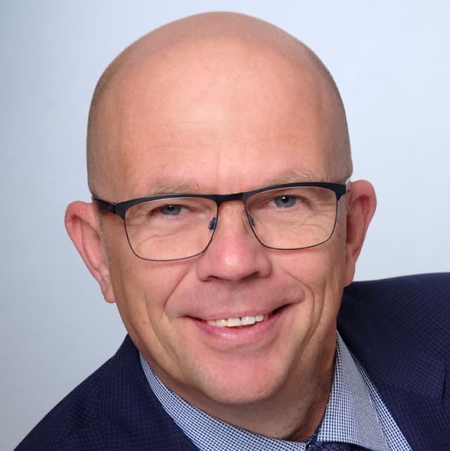 Uwe Knief